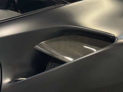 Used 2018 Ferrari 488 GTB image 16