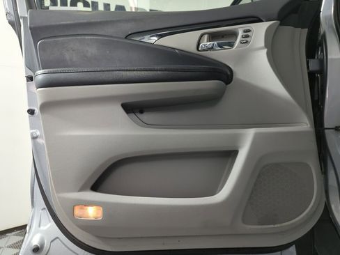 Used 2021 Honda Pilot Elite image 8