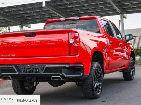Used 2024 Chevrolet Silverado 1500 LT Trail Boss w/ Convenience Package II AWD/4WD image 6