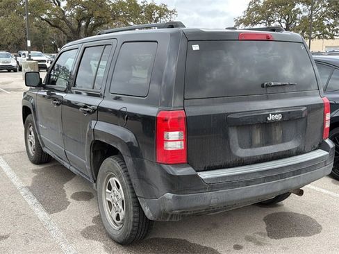 Used 2016 Jeep Patriot Sport w/ Power Value Group image 7