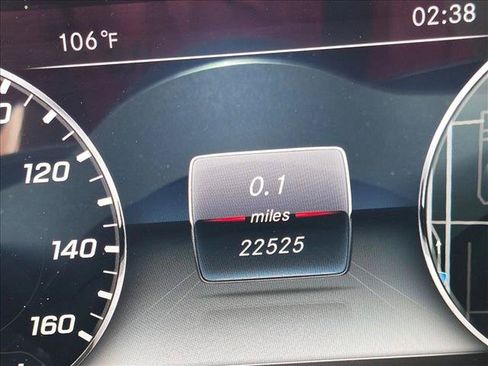Used 2020 Mercedes-Benz E 450 Coupe image 5