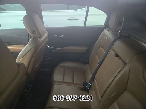 Used 2020 Cadillac XT4 Sport FWD image 3