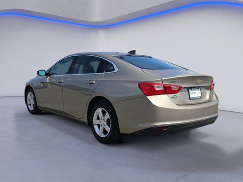 Used 2022 Chevrolet Malibu LS w/ Driver Confidence Package II FWD image 3