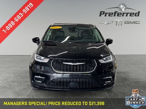 Used 2023 Chrysler Pacifica Touring-L FWD image 12