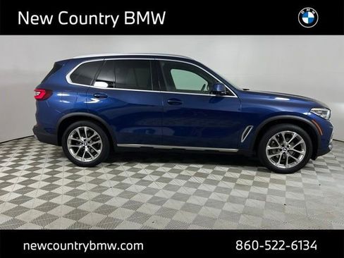 Used 2023 BMW X5 xDrive40i w/ Premium Package AWD/4WD image 8