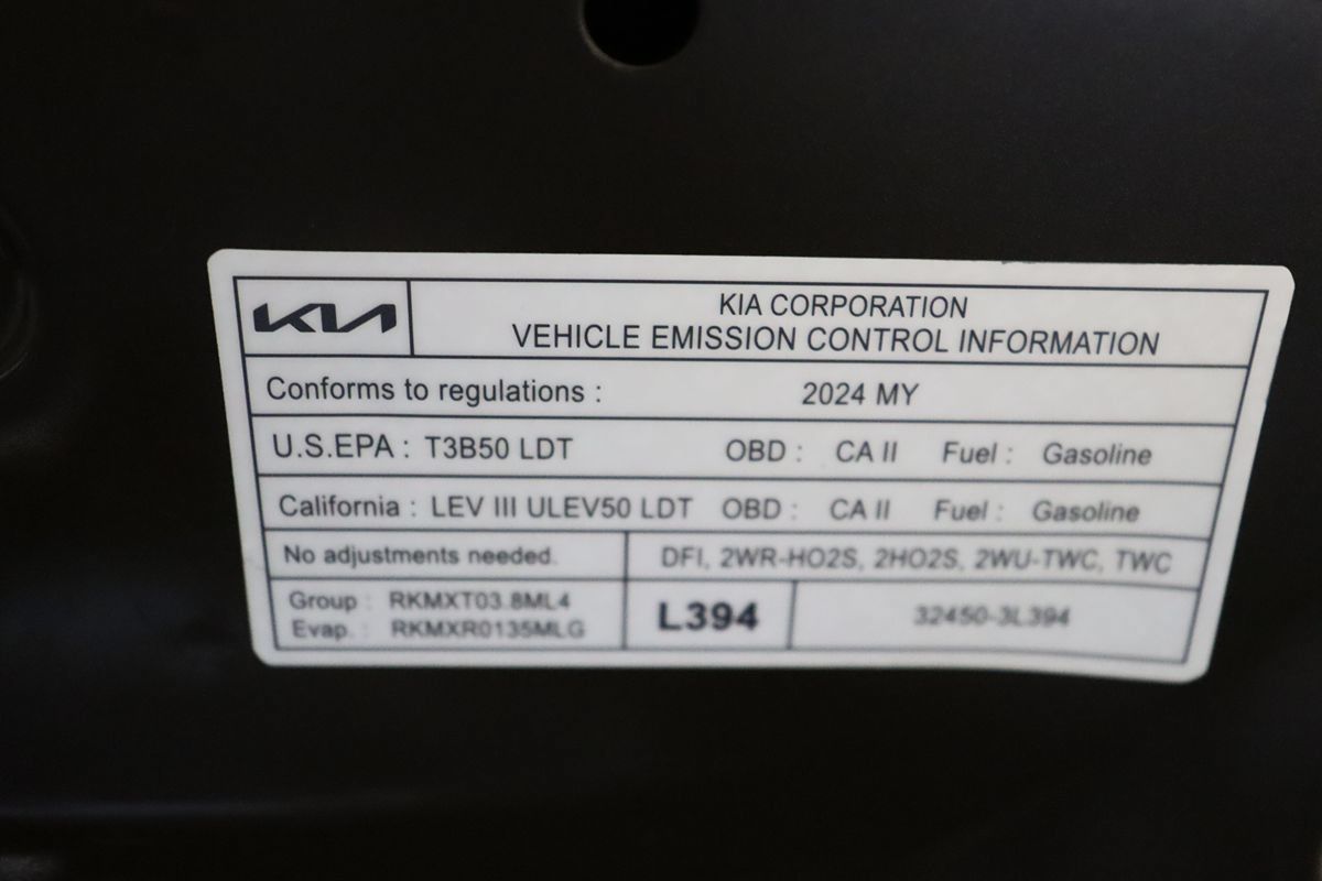 Used 2024 Kia Telluride EX w/ EX Captain's Chair Package FWD image 61