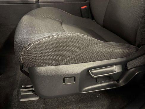 Used 2025 Toyota 4Runner SR5 image 19