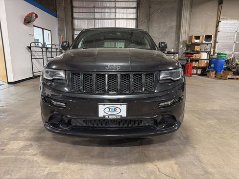 Used 2014 Jeep Grand Cherokee SRT8 w/ Luxury Group II image 8