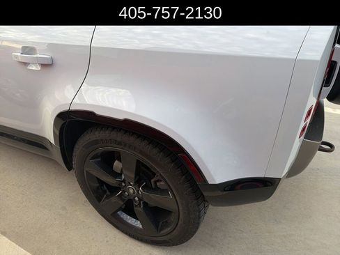 Used 2021 Land Rover Defender 110 X-Dynamic HSE image 7