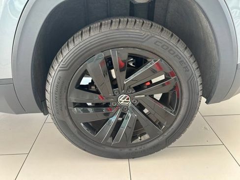 Certified 2023 Volkswagen Atlas Cross Sport SE w/ Black Wheel Package FWD image 21