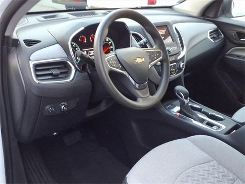 Certified 2024 Chevrolet Equinox LS image 8