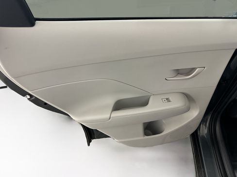 Used 2025 Hyundai Kona SEL AWD/4WD image 26