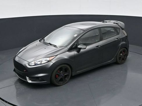 Used 2018 Ford Fiesta ST FWD image 34