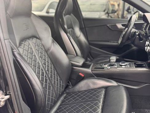 Used 2019 Audi S4 Premium Plus image 16