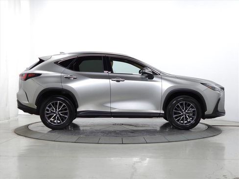 Certified 2025 Lexus NX 350 AWD image 12
