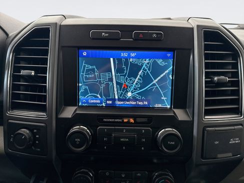 Used 2020 Ford F150 XLT w/ Equipment Group 302A Luxury AWD/4WD image 15