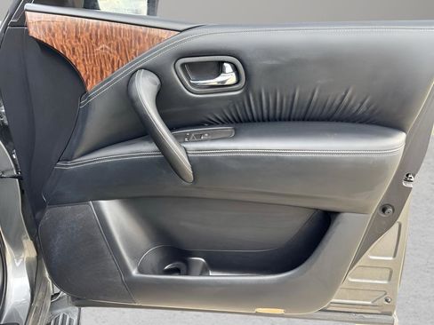 Used 2018 Nissan Armada SL w/ Moonroof Package image 16