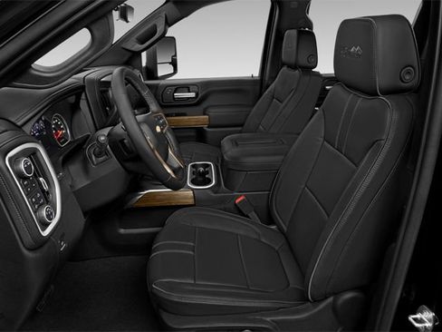 Used 2025 Chevrolet Silverado 2500 LTZ w/ LTZ Convenience Package image 10