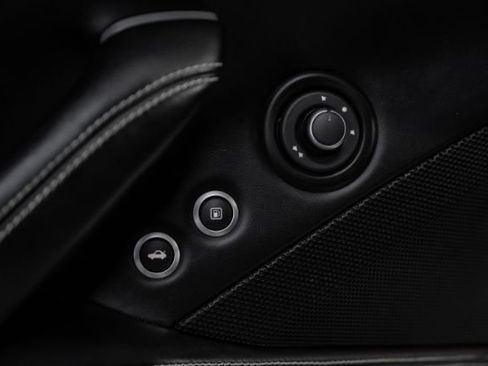 Used 2015 Ferrari California T image 47