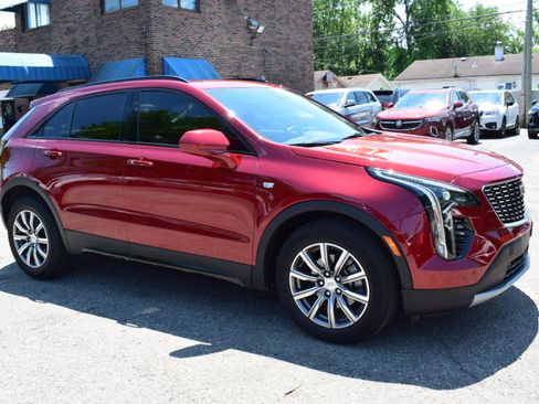 Used 2019 Cadillac XT4 Sport FWD image 4