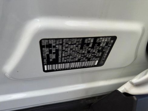 Used 2023 Nissan Rogue SV image 23