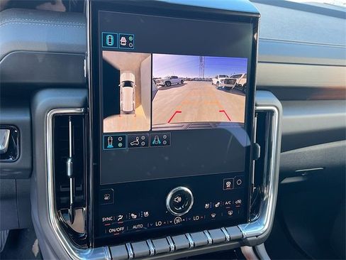 New 2026 GMC Yukon Denali w/ Sun & Power Step Package image 9