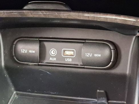 Used 2016 Kia Sorento EX image 23