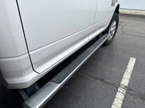 Used 2017 RAM 3500 Tradesman w/ Chrome Appearance Group AWD/4WD image 7