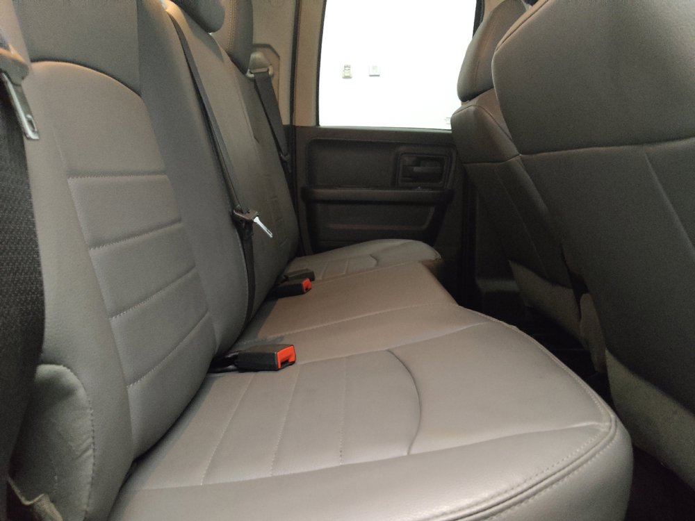 Used 2017 RAM 1500 Tradesman RWD image 19