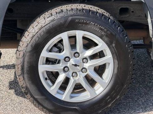 Used 2019 Chevrolet Silverado 1500 RST w/ All-Star Edition AWD/4WD image 10