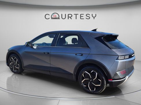 Certified 2024 Hyundai Ioniq 5 SEL RWD image 3