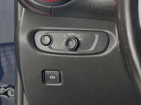 Used 2020 Chevrolet Blazer RS image 11