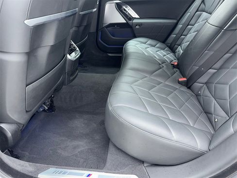 Used 2025 BMW 740i w/ Premium Package image 42