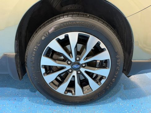 Used 2017 Subaru Outback 2.5i Limited AWD/4WD image 54