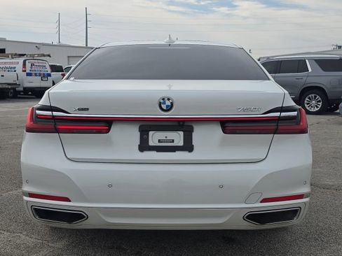Used 2020 BMW 750i xDrive w/ Luxury Rear Seating Package image 4