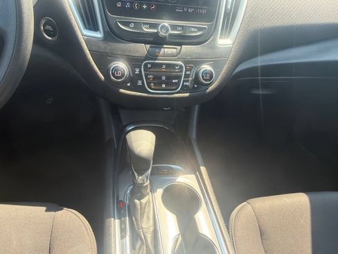 Certified 2024 Chevrolet Malibu LT FWD image 17