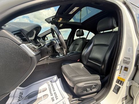 Used 2016 BMW 535i xDrive Sedan AWD/4WD image 9