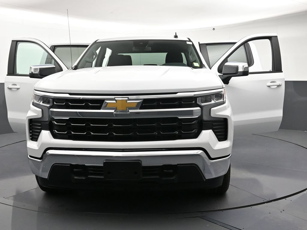 Used 2026 Chevrolet Silverado 1500 LT AWD/4WD image 36