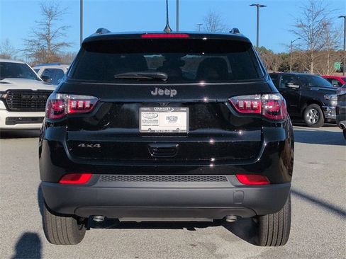 New 2026 Jeep Compass Latitude image 5