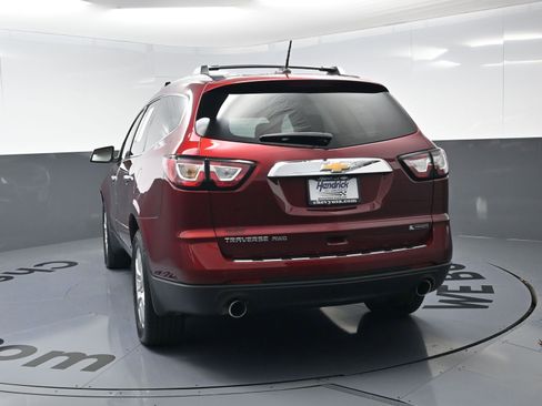 Used 2017 Chevrolet Traverse Premier image 8