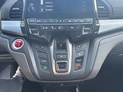 Used 2018 Honda Odyssey EX-L image 20