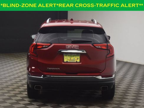 Used 2020 GMC Terrain SLT w/ Preferred Package FWD image 8