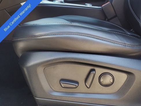 Certified 2022 Ford Explorer XLT w/ Equipment Group 202A AWD/4WD image 6