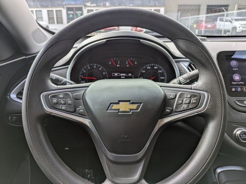 Used 2023 Chevrolet Malibu LT image 18