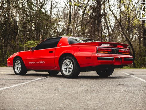 Used 1989 Pontiac Firebird Formula RWD image 11
