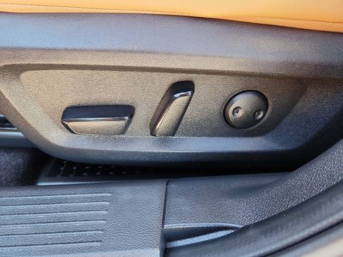 Used 2023 Nissan Rogue Platinum w/ Platinum Premium Package image 12