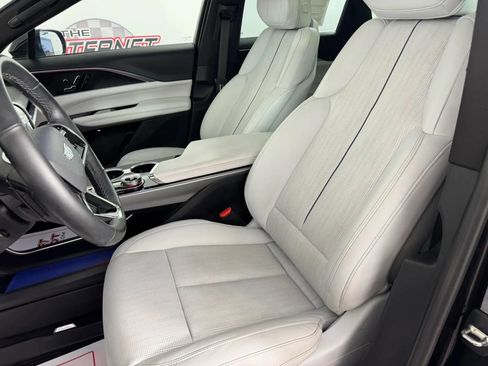 Used 2024 Cadillac Lyriq Luxury w/ LPO, Floor Liner Package AWD/4WD image 35