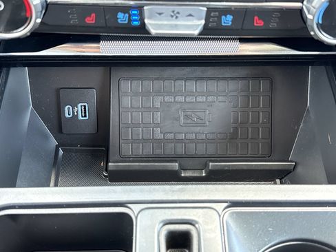 Used 2022 Ford F150 Lariat AWD/4WD image 28