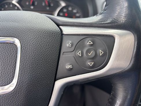 Used 2019 GMC Terrain SLT w/ Preferred Package FWD image 26