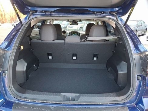 Used 2025 Subaru Crosstrek 2.0i Premium image 27